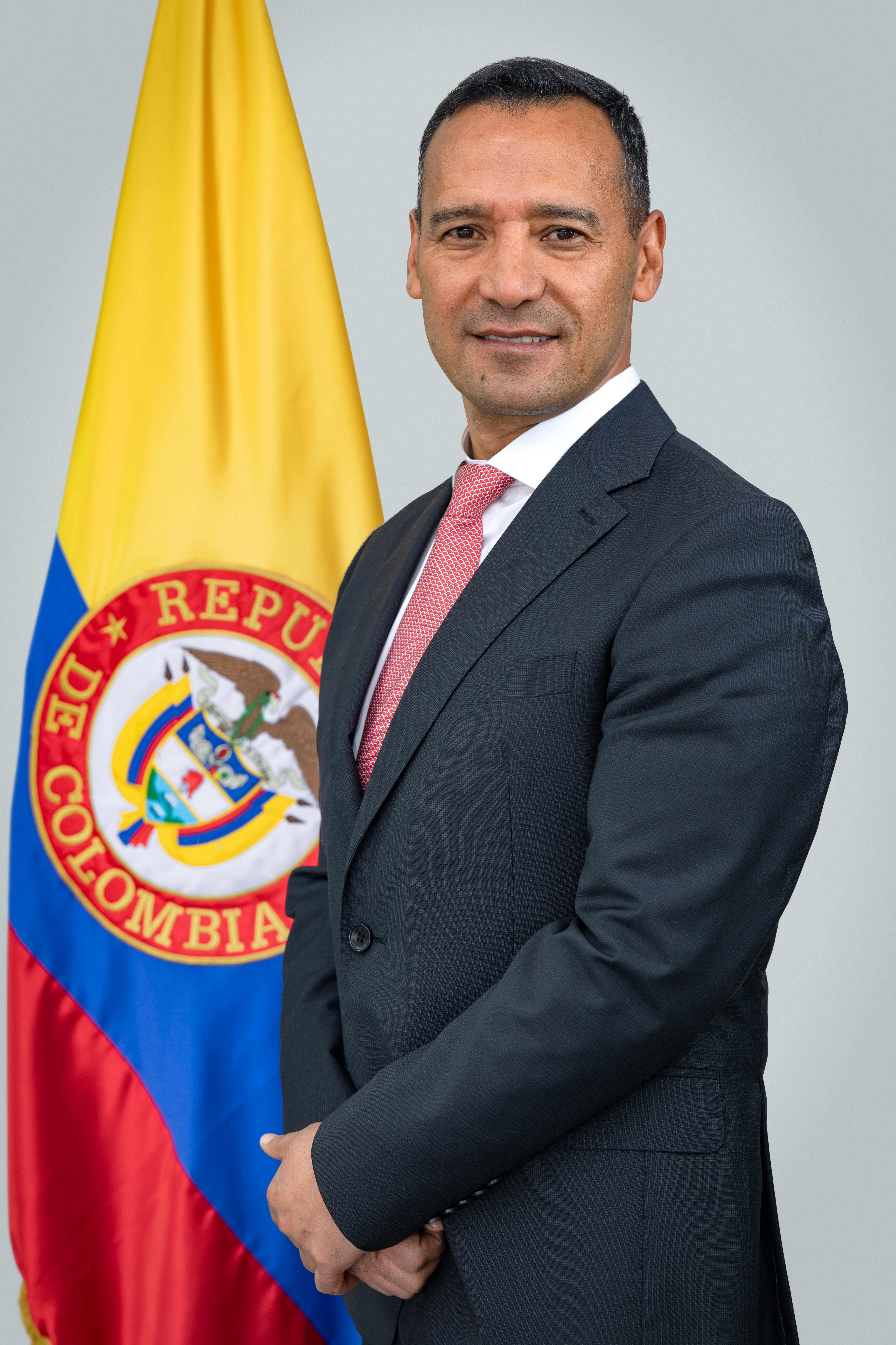 Ministro de Defensa Pedro Arnulfo S&aacute;nchez Su&aacute;rez