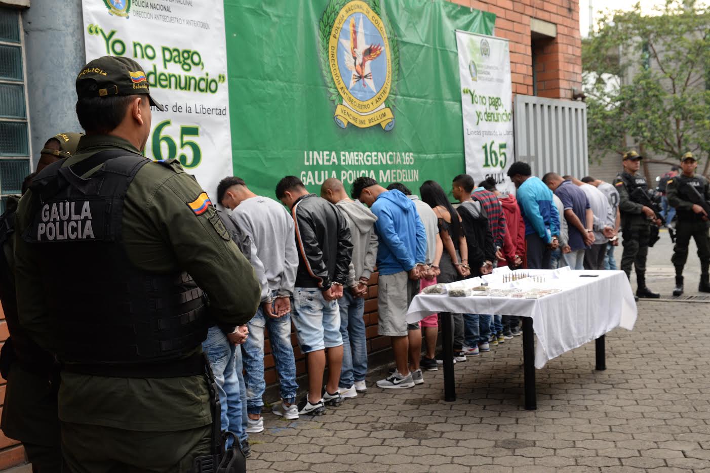 Investigación de ocho meses permitió capturar 20 integrantes de banda delincuencial “la capilla”