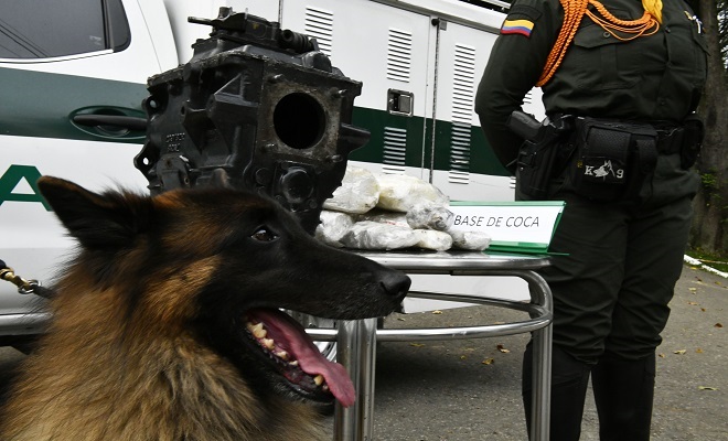 10 kilos de "base de coca" fueron hallados en un motor 