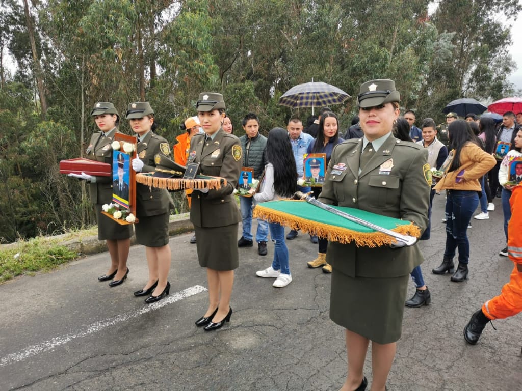 El-departamento-de-policía-nariño-conmemora-a-los-22-estudiantes-fallecidos-y-heridos-en-la-escuela-de-cadetes-general-santander