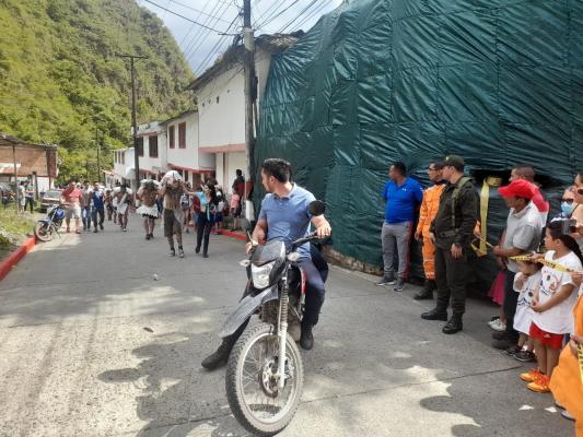 En estas festividades de fin de año, acompañamos a nuestra comunidad de la Salina 