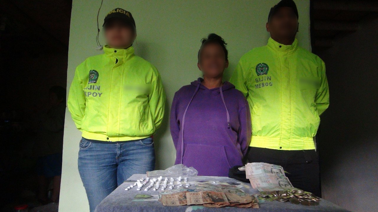 ‘Rocío’ de 44 años de edad debera responder por el delito de fabricación, tráfico o porte de estupefacientes