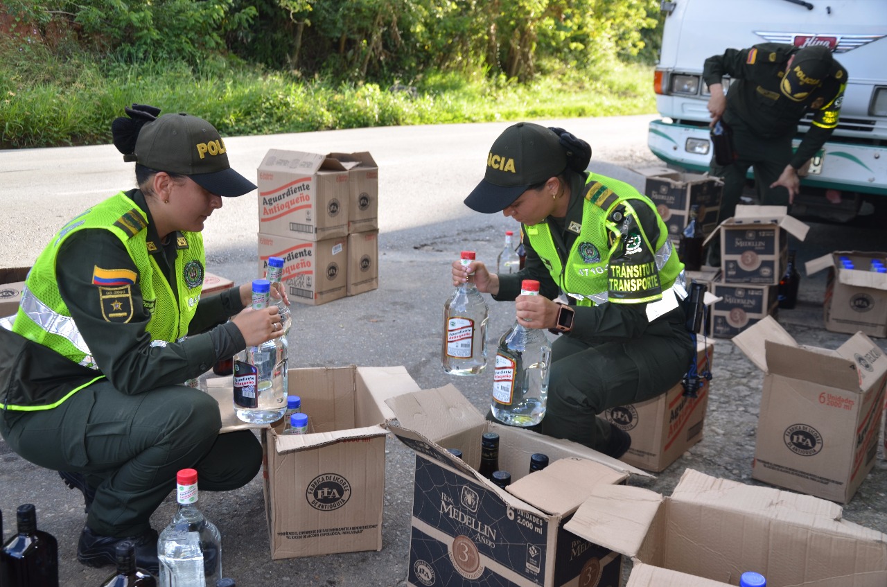 Capturado-sujeto-que-transportaba-licor-avaluado-en-$86.000.000-1