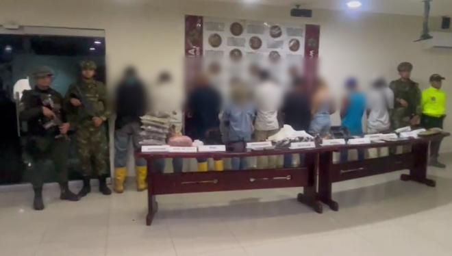 CAYERON “LOS DEL RIO”. 1