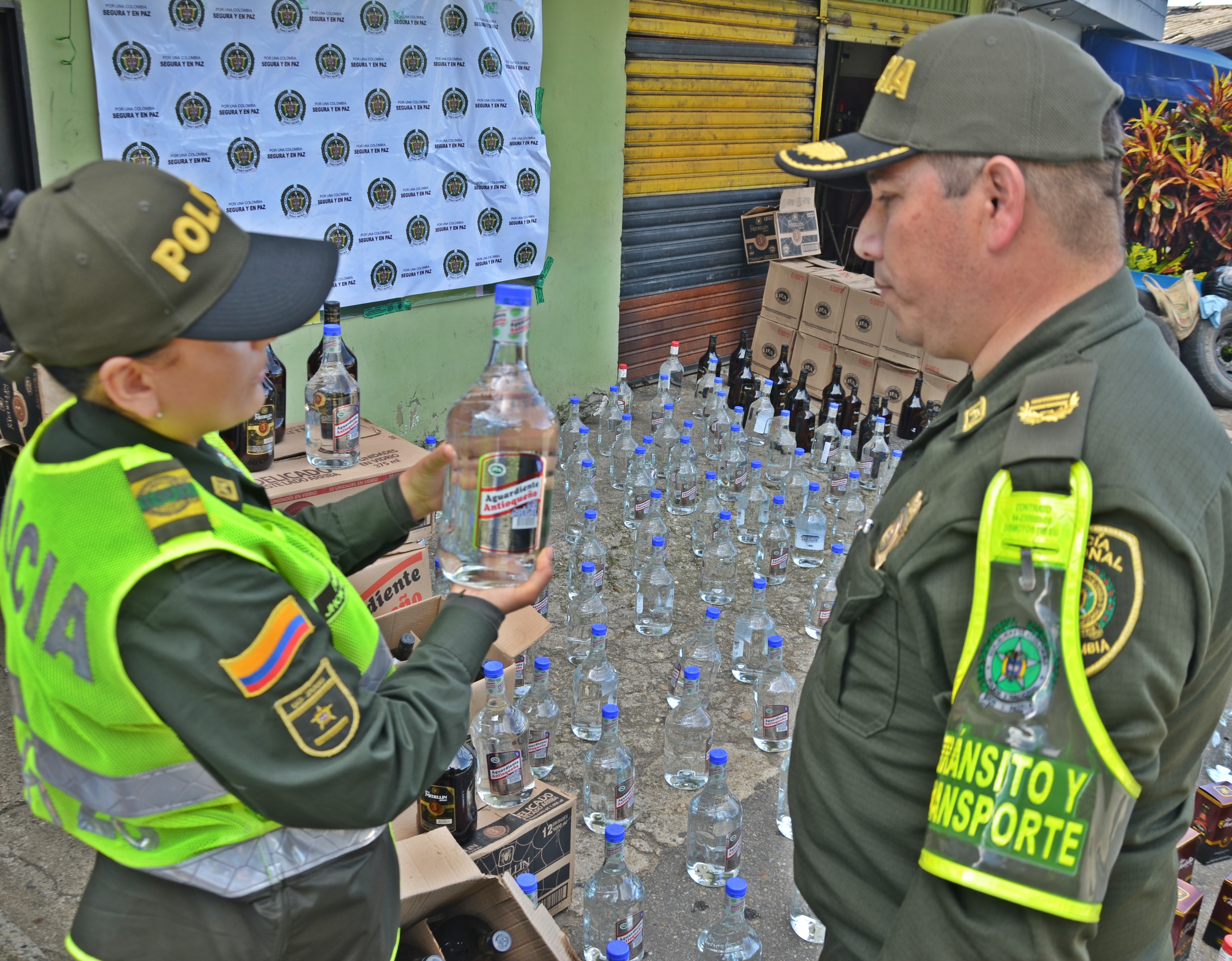 Capturado-sujeto-que-transportaba-licor-avaluado-en-$86.000.000-3