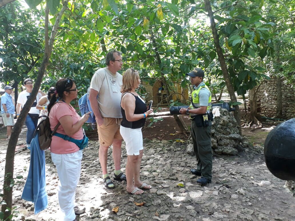 Policía conmemora el día internacional de la biodiversidad biológica y turismo de naturaleza