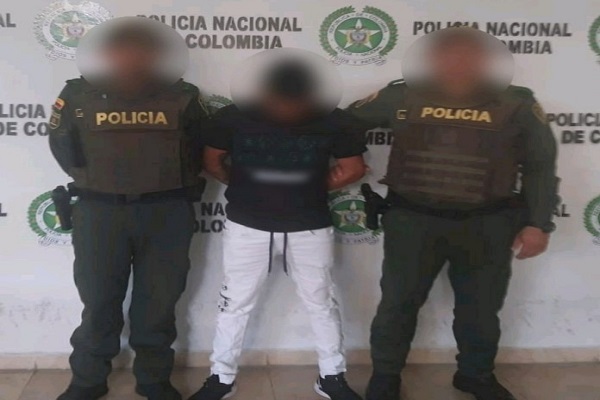 El procedimiento policial se llevó a cabo en el barrio 16 de junio 