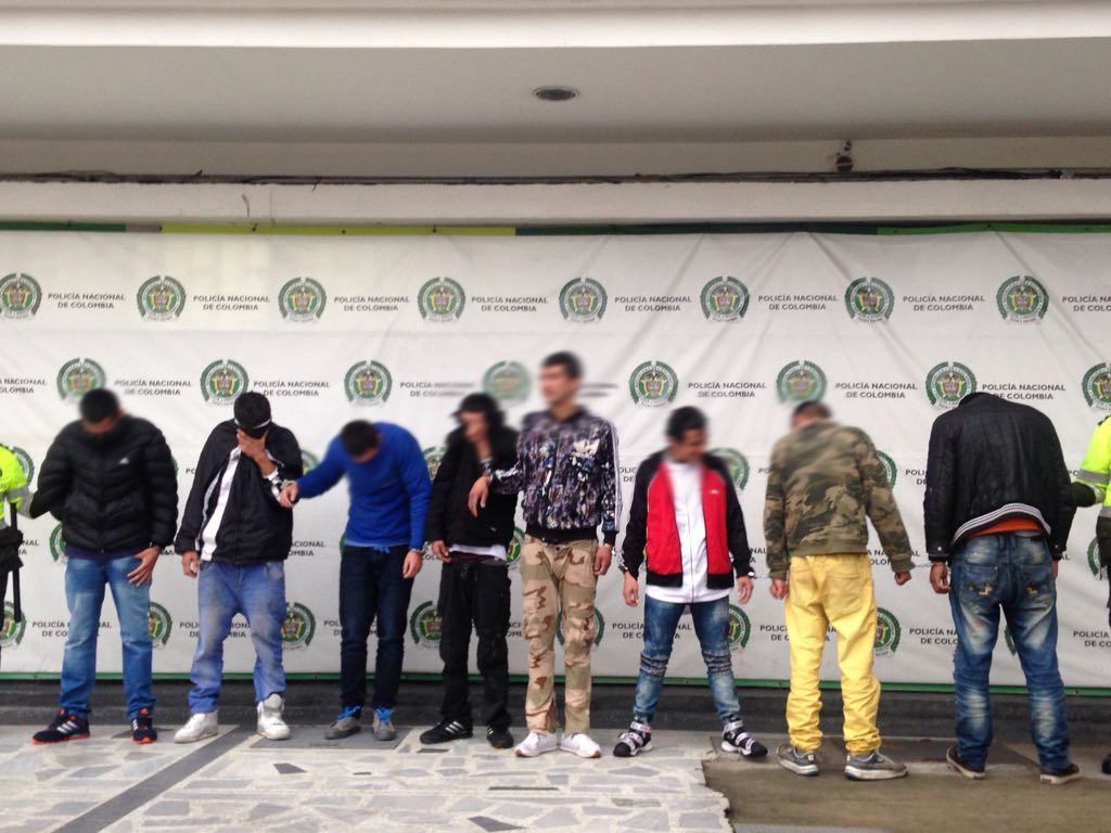 Destruida-la-"fortaleza"-en-los-Mártires.