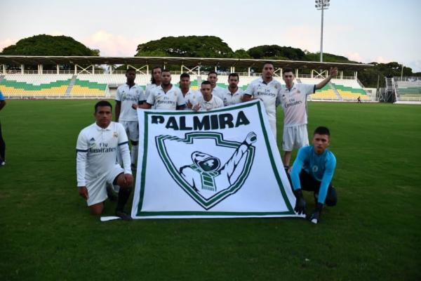fotografía actividad jóvenes barristas Deportivo Cali vs Policía Nacional 