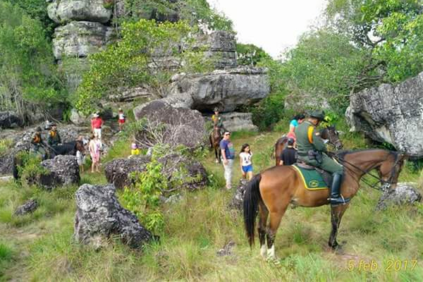 A caballo velamos por la seguridad de los sitios turísticos del municipio