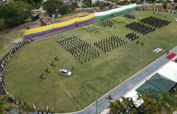 Seguros, cercanos y presentes.