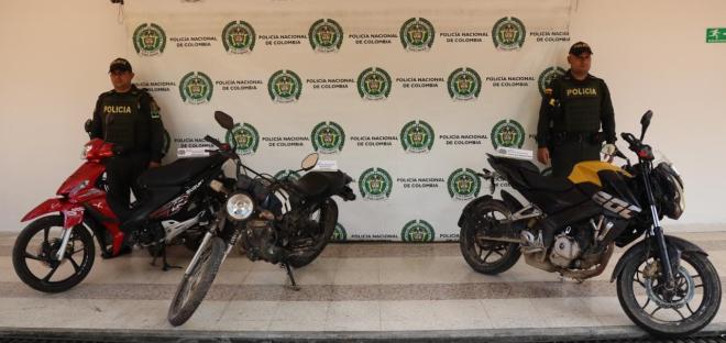 En la comuna 06 logran la recuperación de dos motocicletas