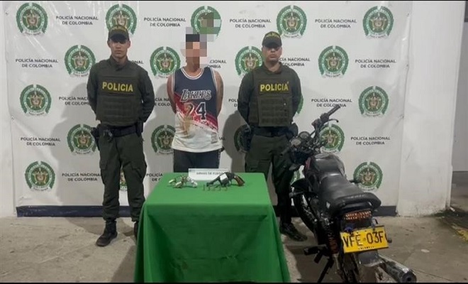 Alias "Caballo", fue capturado en flagrancia con dos armas de fuego.
