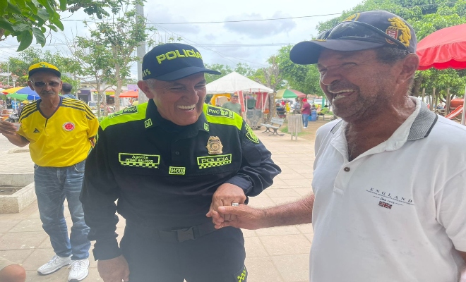 Afianzando la amistad entre la Policía Nacional y la comunidad