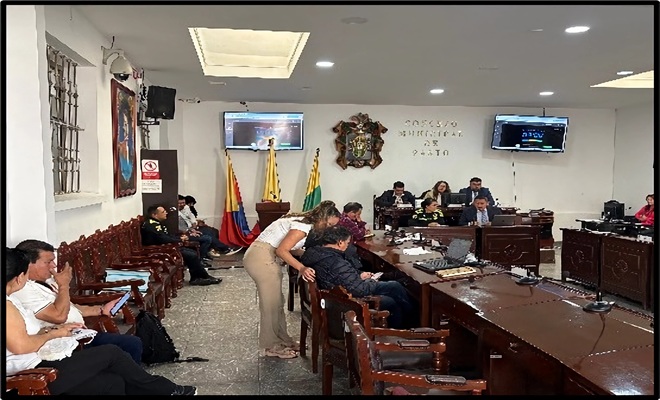 Sala de comisiones concejo de pasto y policía nacional