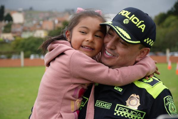 Bienestar Familiar y Alegría Infantil: Pilares de la Estrategia 4D en la Policía de Boyacá