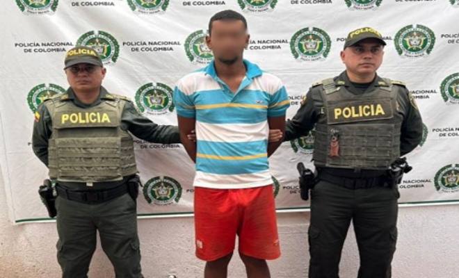 Capturado en flagrancia joven que intentaba incendiar una vivienda