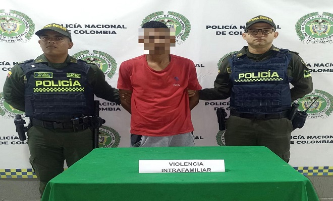 Policía y capturado