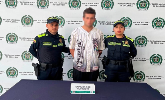 En Barbosa, fue capturado en flagrancia un hombre por el presunto homicidio de una mujer de 21 años