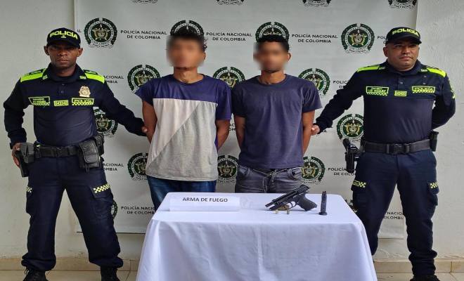 Policía Nacional captura a dos hombres por hurto e intimidación con arma traumática en La Loma, Cesar