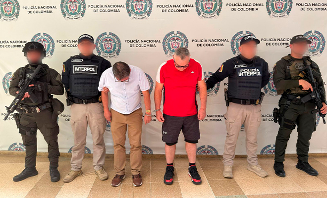 Funcionario de Polic&iacute;a y Interpol presentan dos capturados