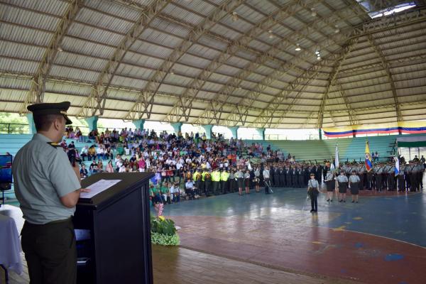  Por primera vez en el Guaviare, se gradúan 103 jóvenes nativos como auxiliares de Policía 