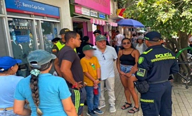 La Policía Comunitaria entrega tips de autoprotección y promueve la denuncia temprana ante cualquier riesgo.