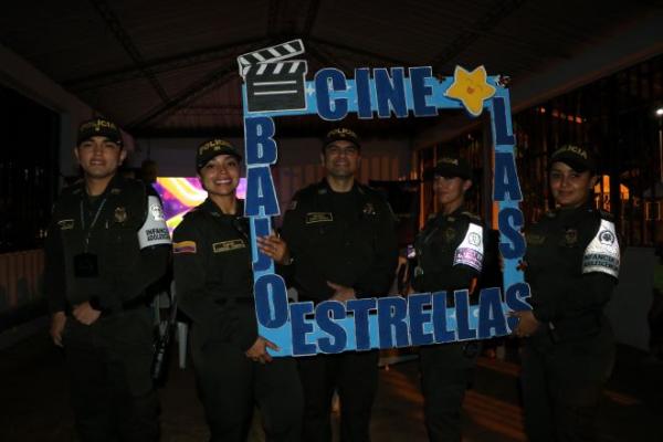 Pantalla gigante corazones unidos, así fue nuestra noche de cine