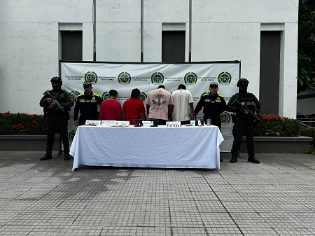 Cuatro personas capturadas por orden judicial dedicada al hurto