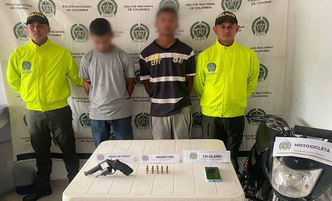 Capturan a dos personas que presuntamente estan asosiados al crimen organizado en el municipio de Zona Bananera. 