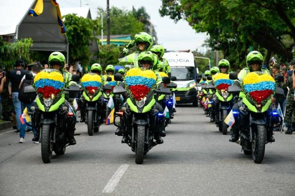Desfile del parque automotor de SETRA