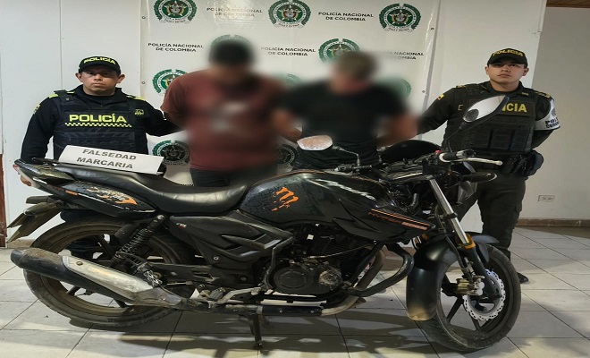 Dos hombres capturados y una motocicleta recuperada en Dolores