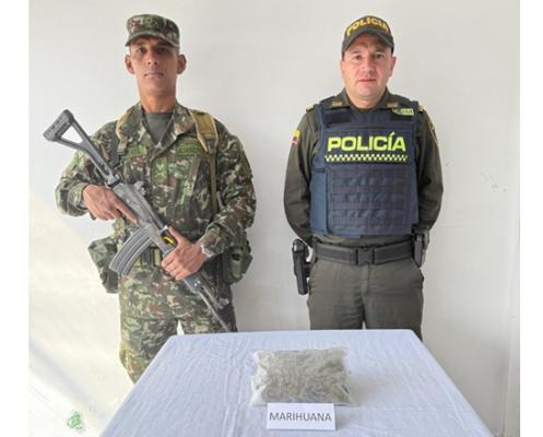 En vía al Nevado del Ruiz, fue hallado material estupefaciente