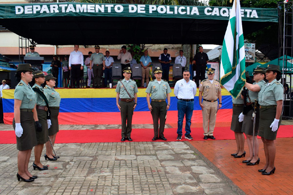 Entrega bandera Caquetá