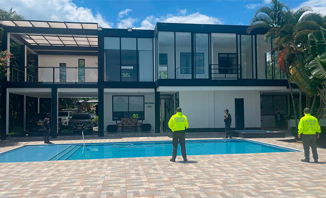 Extinción dominio casa de campo