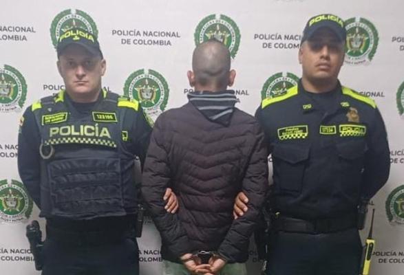 "Fonzo" Capturado por portar 16 bolsas de marihuana 