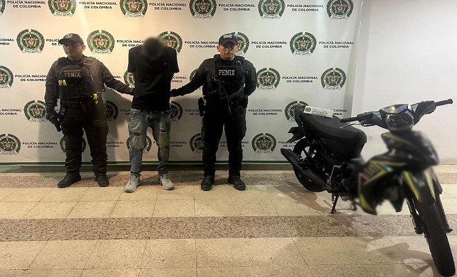 Grupo FÉNIX de la Policía Nacional, logra recuperar una motocicleta