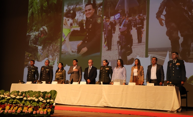 Gracias por sus años de entrega, por su compromiso, por su vocación de proteger y servir