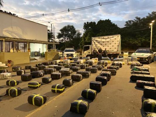 Golpe al narcotráfico en el Valle del Cauca: incautados 1.900 kilogramos de marihuana en operativo de registro