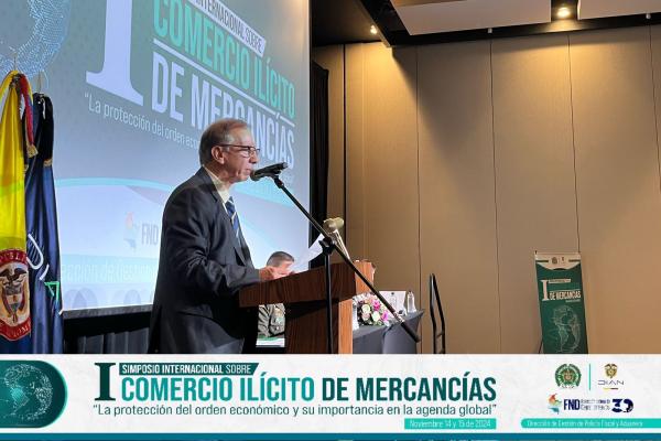 Director de la Dirección de Impuestos y Aduanas Nacionales DIAN, doctor Jairo Orlando Villabona Robayo, instaló el I Simposio Internacional sobre Comercio Ilícito de Mercancías.