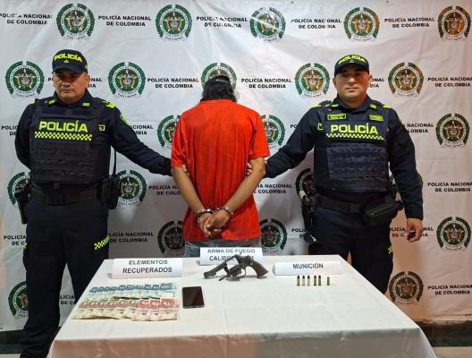 La Policía Nacional frustra hurto a taxista en Chinchiná