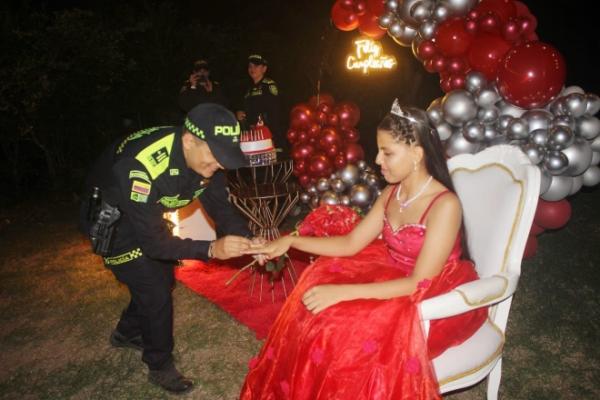 Le cumplimos el sueño a Alejandra, le celebramos sus 15 años