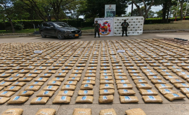 Incautan 541 kilogramos del estupefaciente