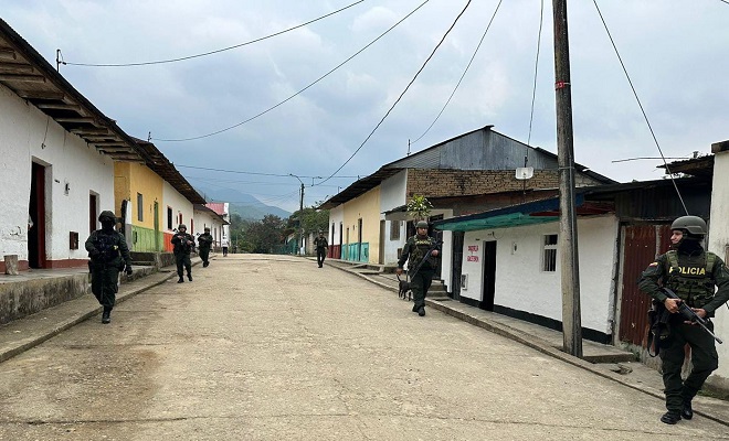 Más de 700 uniformados de todas las especialidades, garantizaron la seguridad y la convivencia este fin de semana.