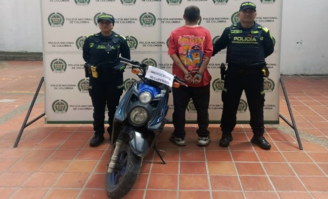 Gracias a las actividades de registro y solicitud de antecedentes establecieron que el rodante aparece solicitado por la autoridad judicial.