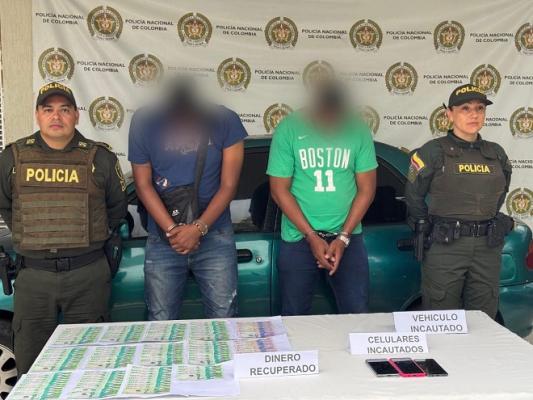 La Policía Nacional captura a dos sujetos y recupera dinero hurtado en el municipio de Guamal 