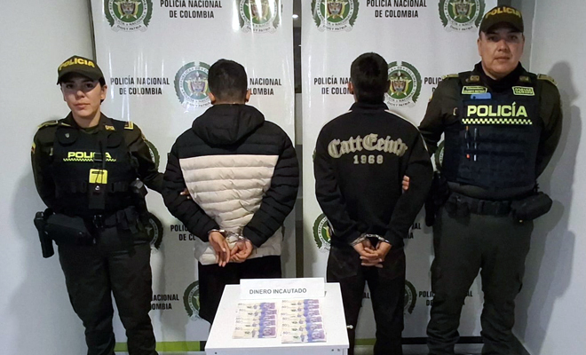 La Policía Nacional capturó a dos hombres por el delito de moneda falsa