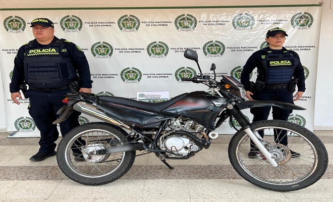 La Policía Nacional recupera motocicleta hurtada gracias al apoyo ciudadano