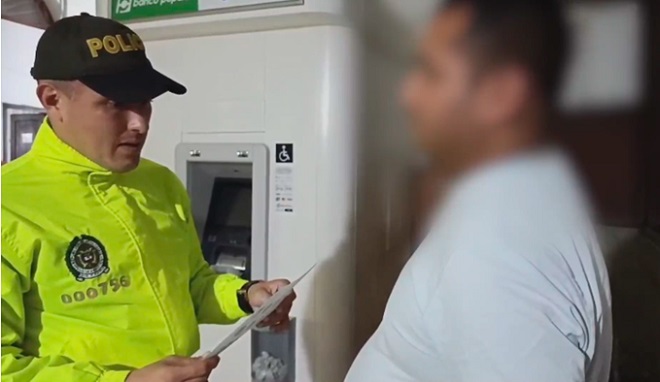 Policía Nacional, captura a dos personas por hurtos bancarios en seis departamentos