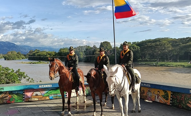 La Policía Nacional comprometida con la seguridad de la ciudadanía